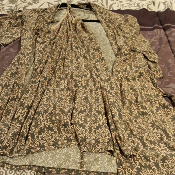 Sleepwear. - Picture 1 of 8